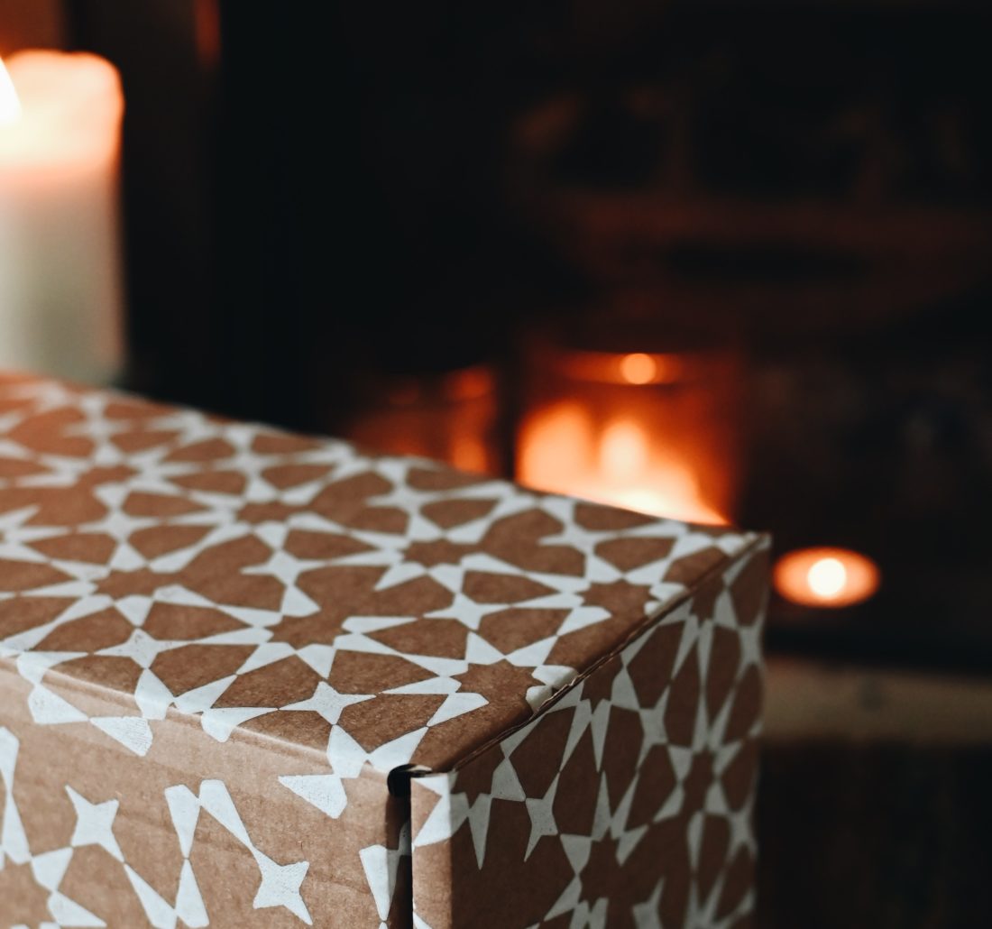 Christmas-box-and-candles