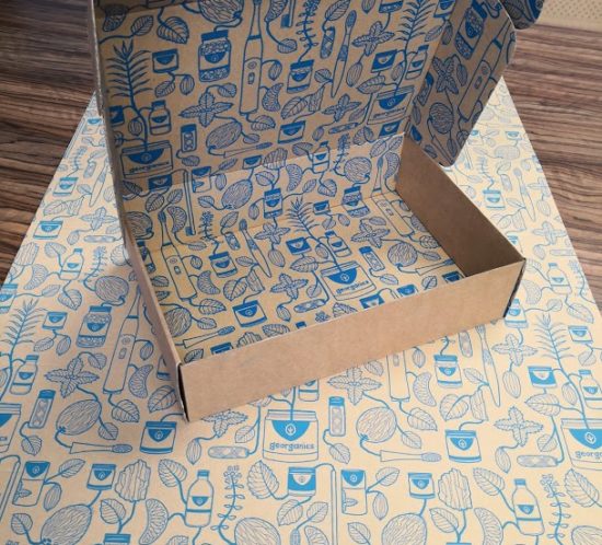 box-printed-inside-with-blue-design