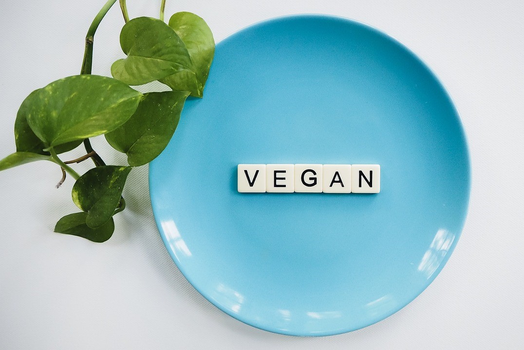 Vegan-spelt-out-on-a-blue-plate